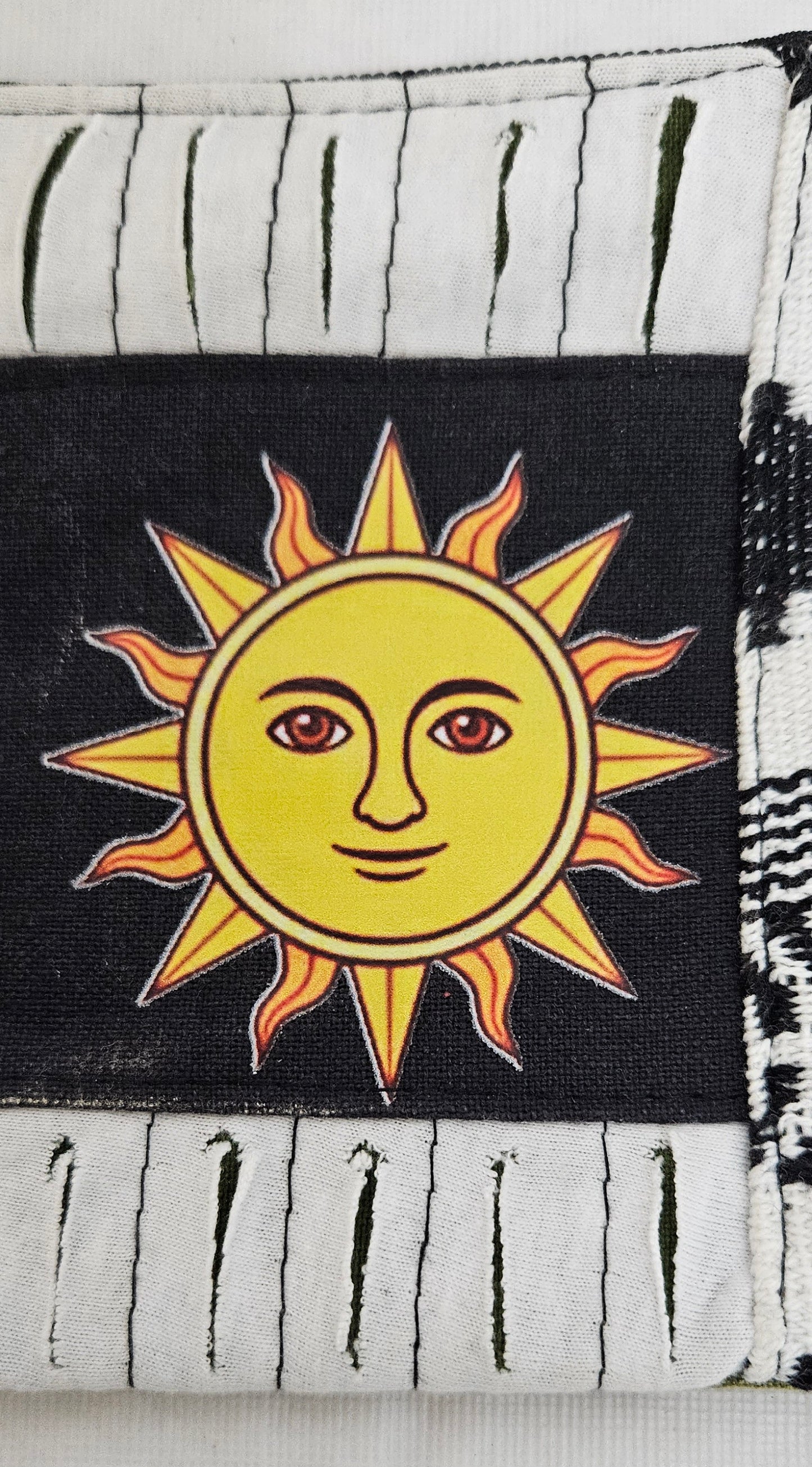 Cotton Ghary Razor Sun Coin Bag