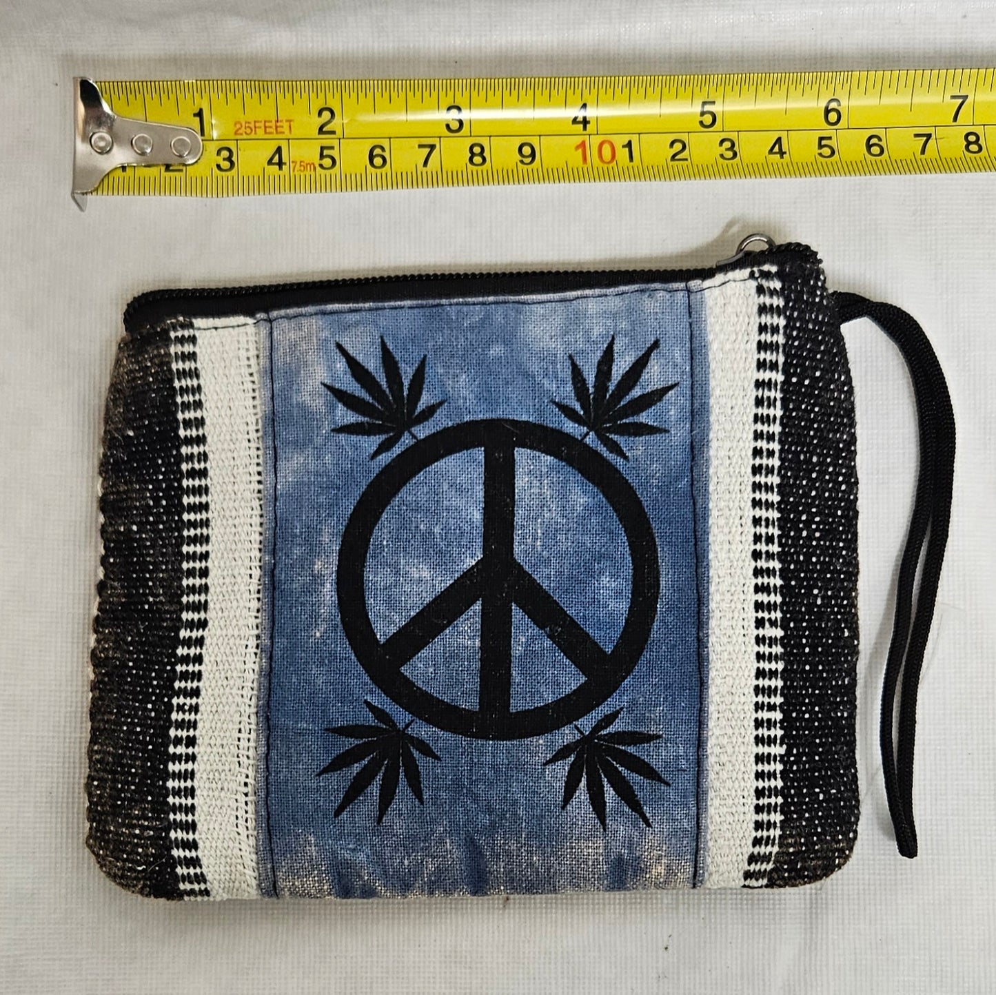 Cotton Patch Leaf Coin Bag Wallet with Peace Sign