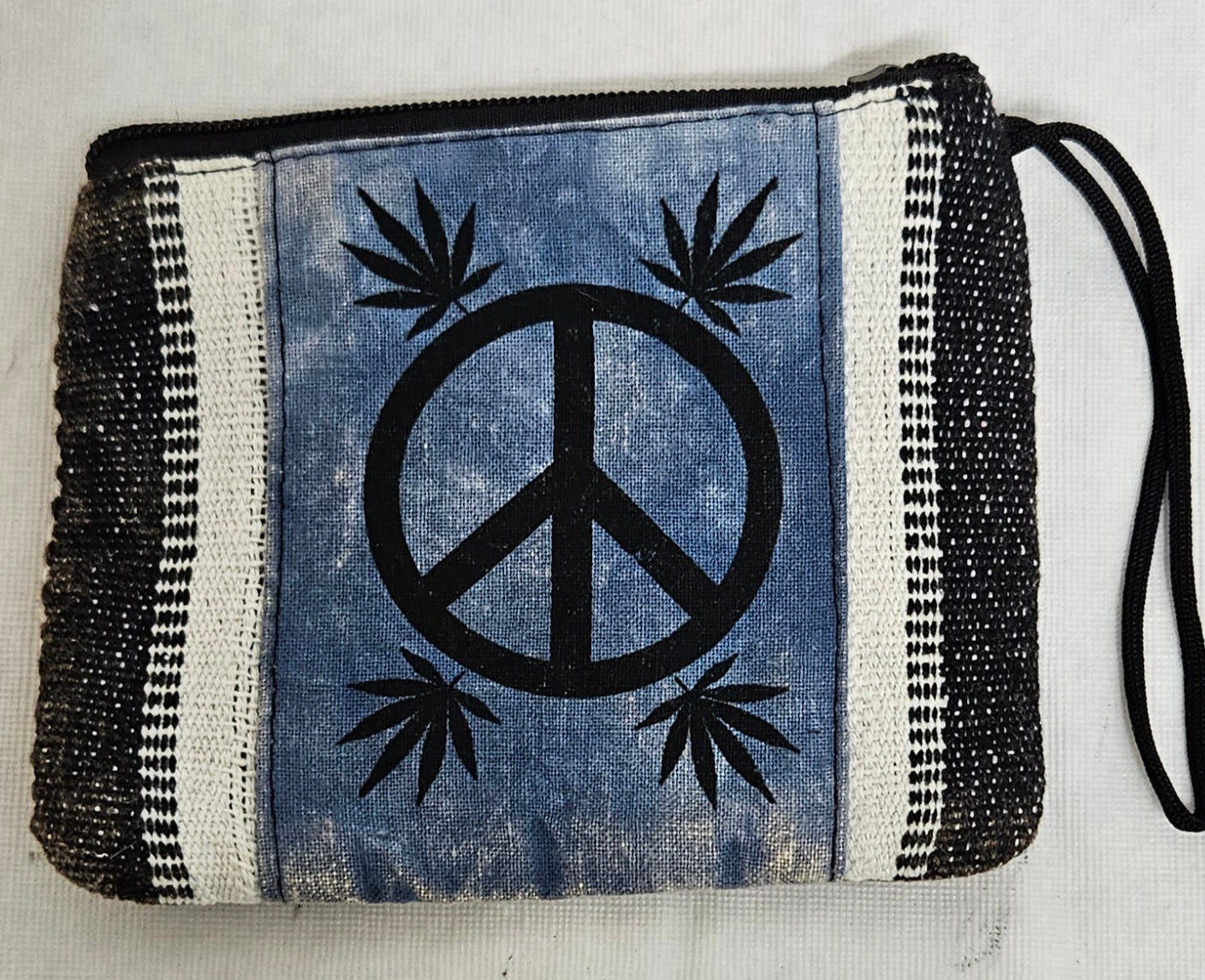 Cotton Patch Leaf Coin Bag Wallet with Peace Sign